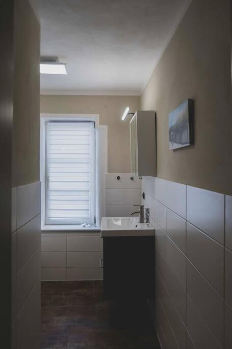 Moderne Wohnung Im Herzen Der Natur - Ingo'S Dream Babelin Bagian luar foto